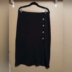 H&M Elegant Black Button-Detail Skirt - Size L
